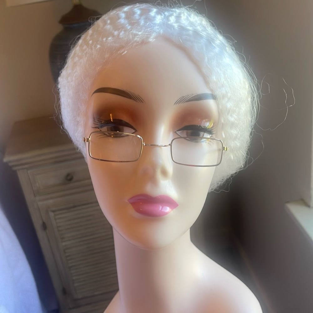 Mrs Santa Wig and Glasses